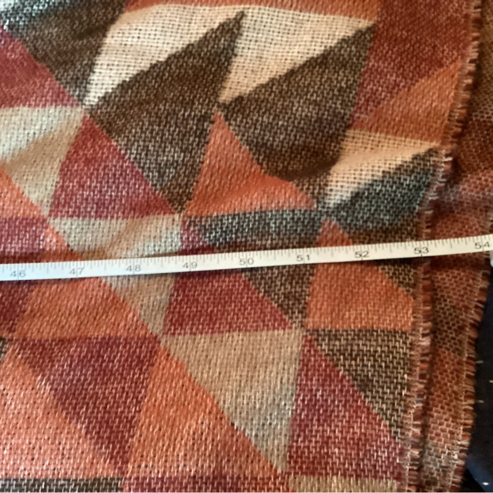 Geometric Patterned Cape Steve Madden - image 2